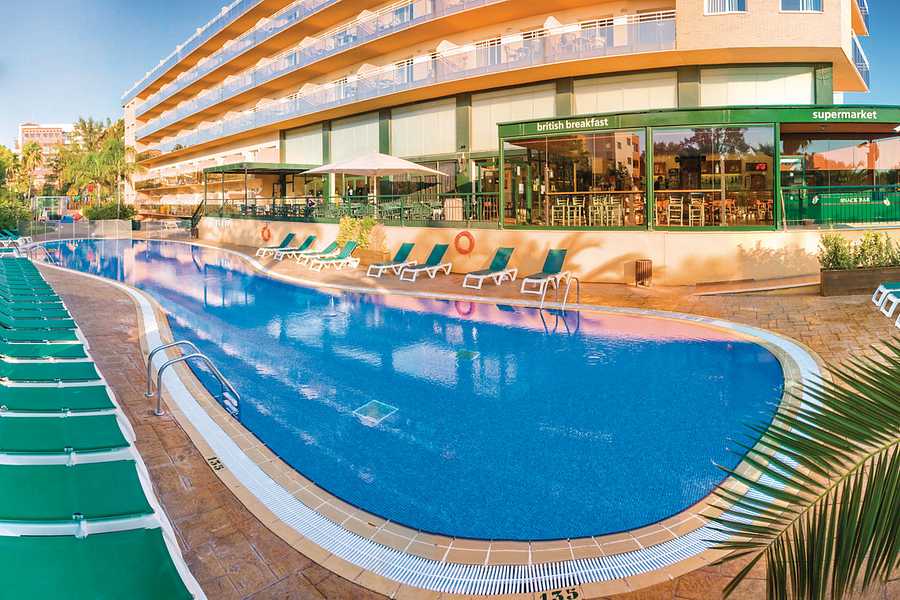 Aparthotel SunClub Salou, Spain