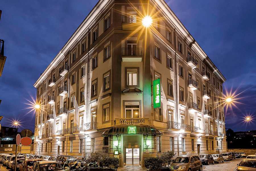 Ibis Styles Napoli Garibaldi, Italy