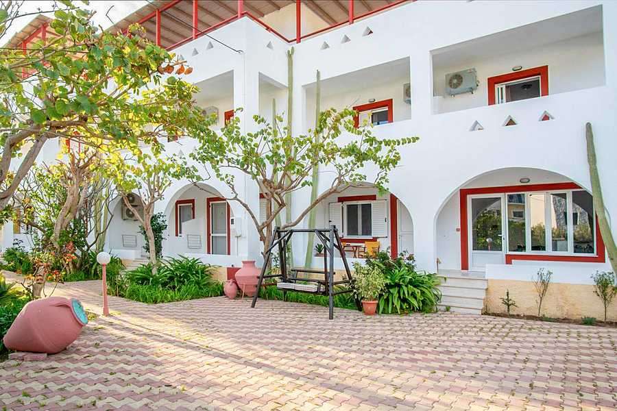 Emerald Hotel, Greece