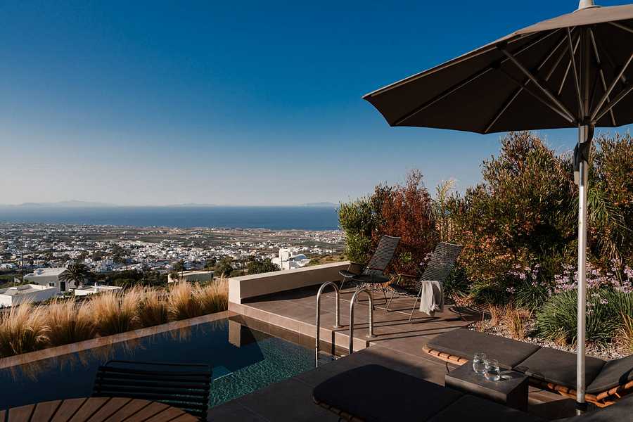 Apikia Santorini Suites, Greece