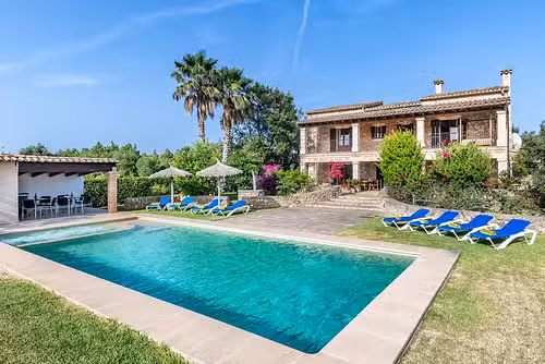 Villa Bovis Gran villa and pool