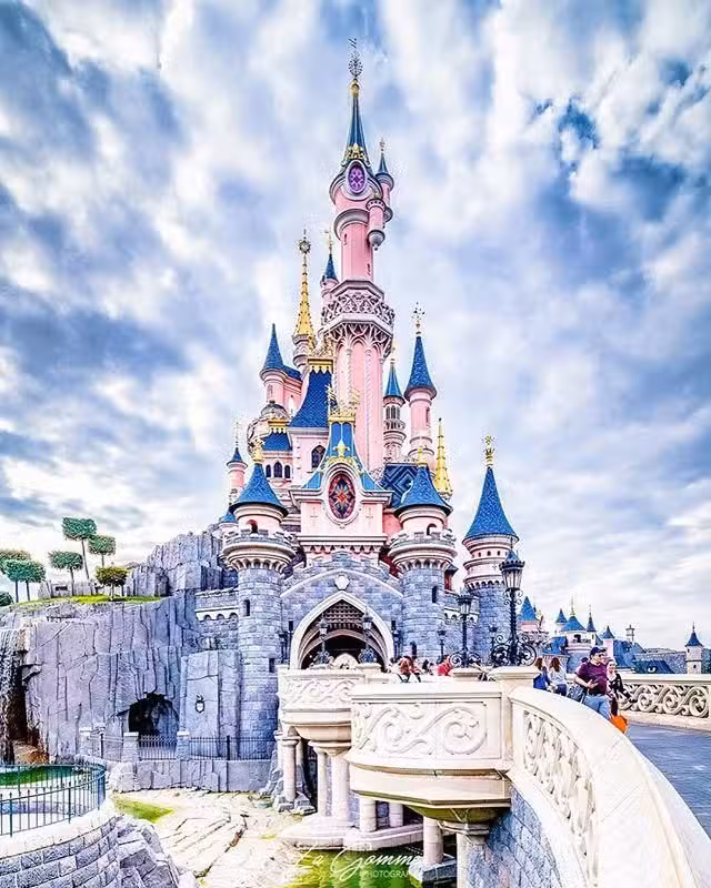 Sequoia Lodge,  Disneyland Paris