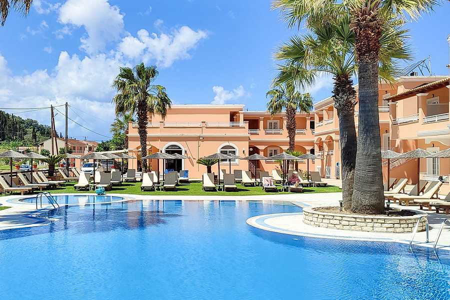 Lagoon Hotel and Apartments, Greece