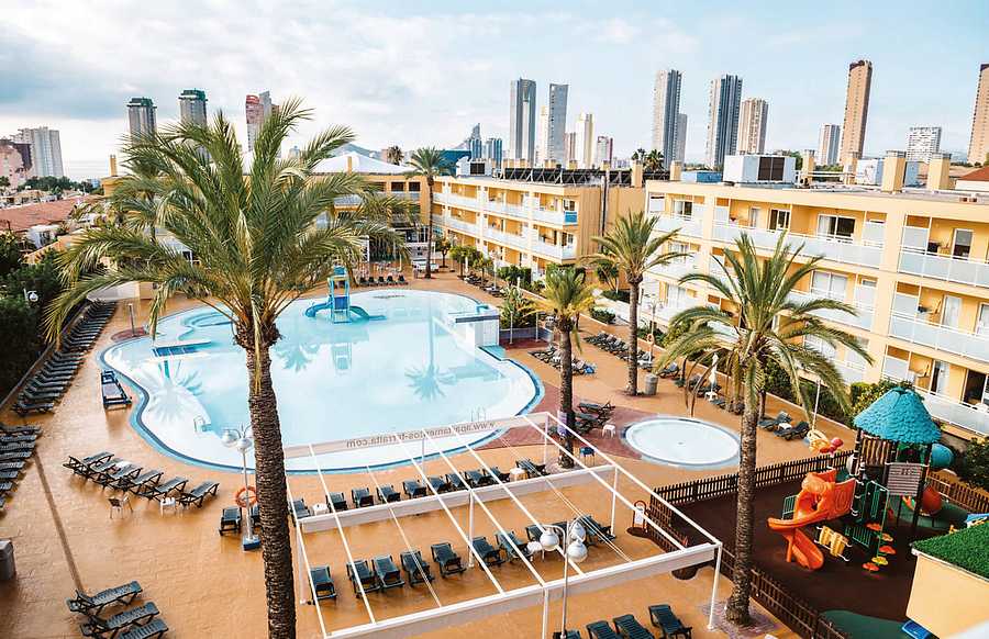 Aparthotel Terralta, Spain