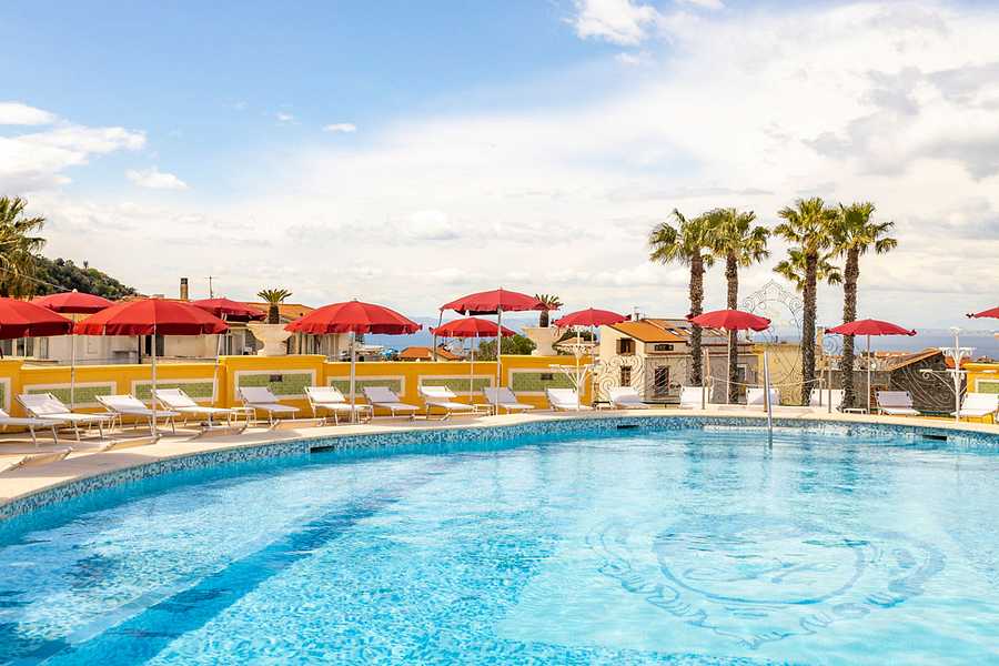 Grand Hotel La Pace, Italy