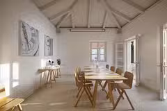 Villa Oasis dining table