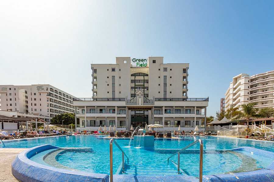 Green Field Aparthotel, Canary Islands