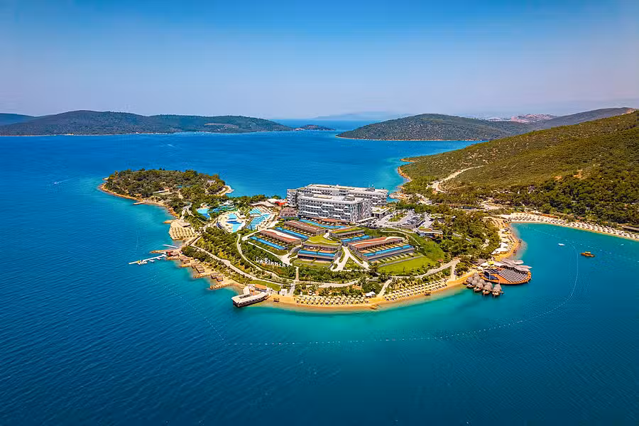 La Blanche Island, Turkey