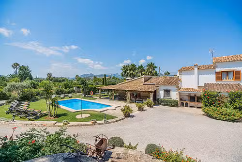 Villa Can Barretas