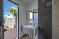 Villa Helaina Bathroom