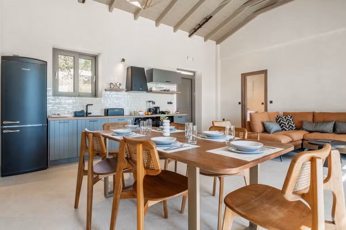 Villa Thalassa Dining Area