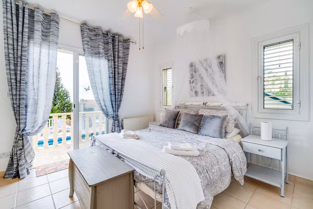 Villa Aris Bedroom