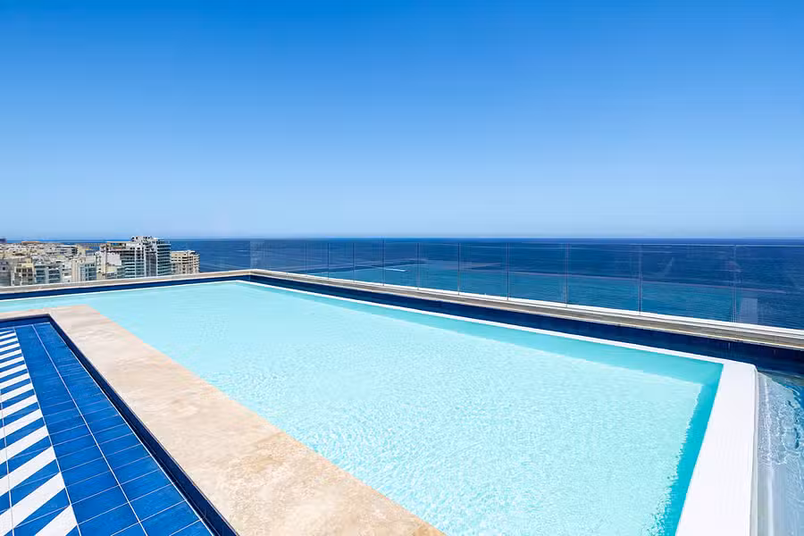 1926 Le Soleil, Malta