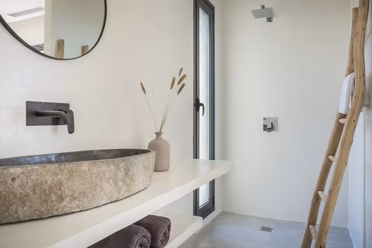 Olive Bay View Bathroom