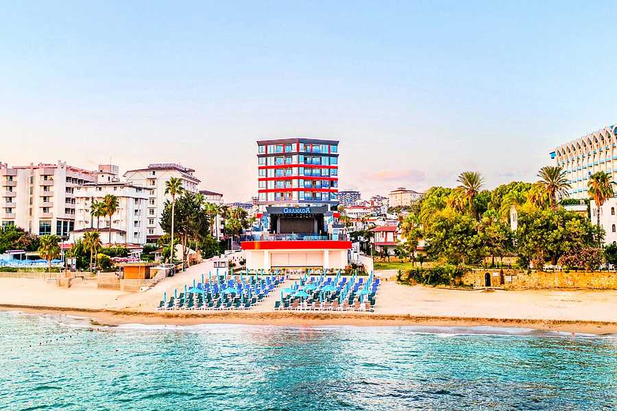 Granada Luxury Red, Turkey