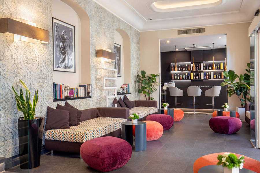 The Republic Hotel, Italy