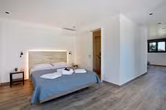 Villa Flamingo Bedroom
