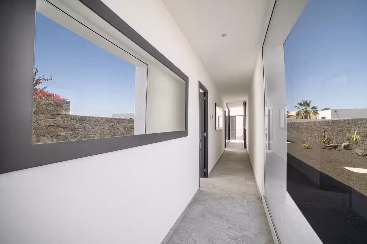 Villa Valhalla Corridor