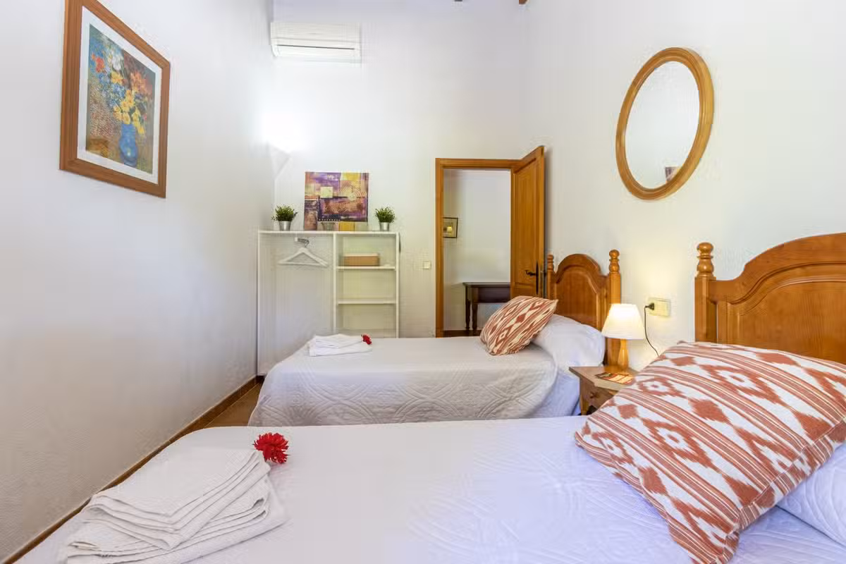Villa Segui Petit Bedroom