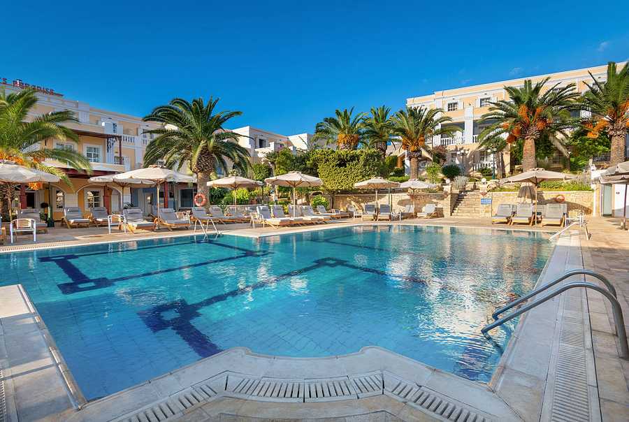 Crithoni's Paradise Hotel, Greece