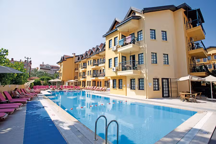 T and G Apartments, Turkey