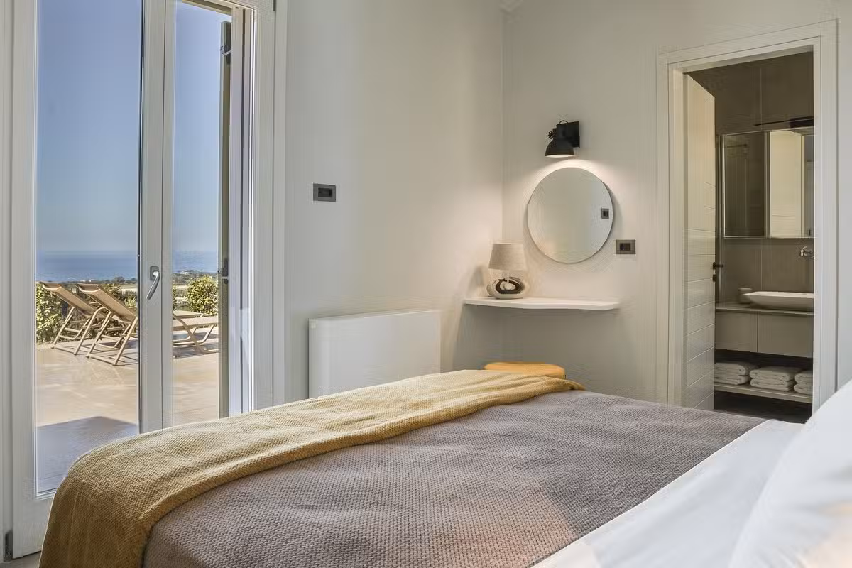 Villa Sea and Sky Bedroom