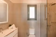 Villa Sciron Bathroom