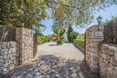 Can Corretja Drive way