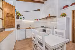 Can Daniel Kitchen