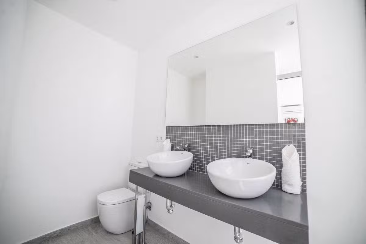 Villa Valhalla Bathroom