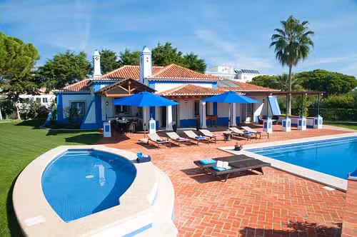 Miramar Dois in Albufeira, Algarve, Portugal