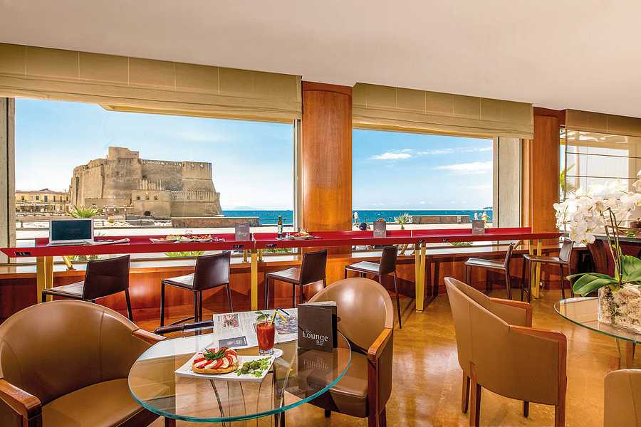 Hotel Royal Continental, Italy