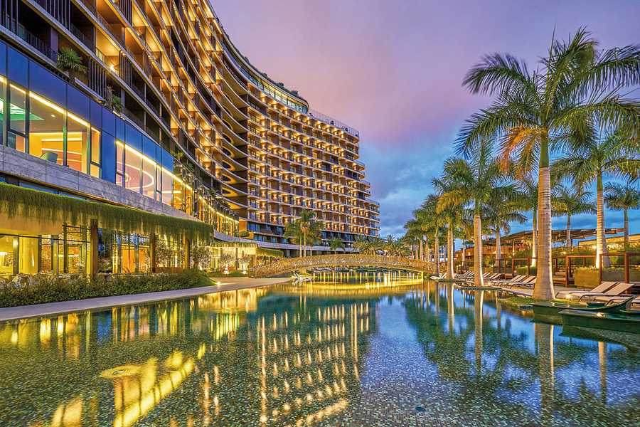 Savoy Palace, Portugal