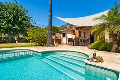 Villa Llenyater villa and pool