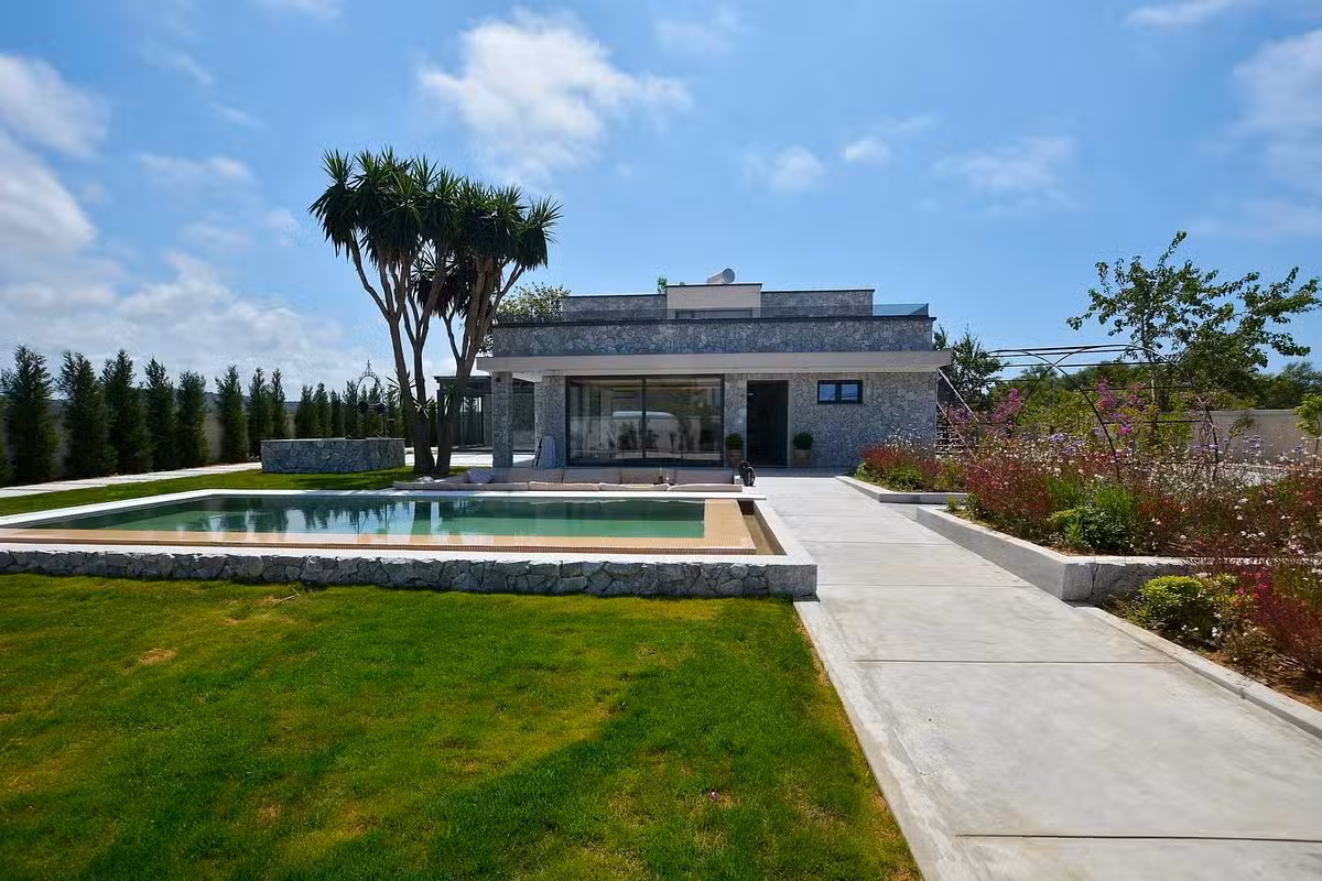 Villa Flamingo Outdoors