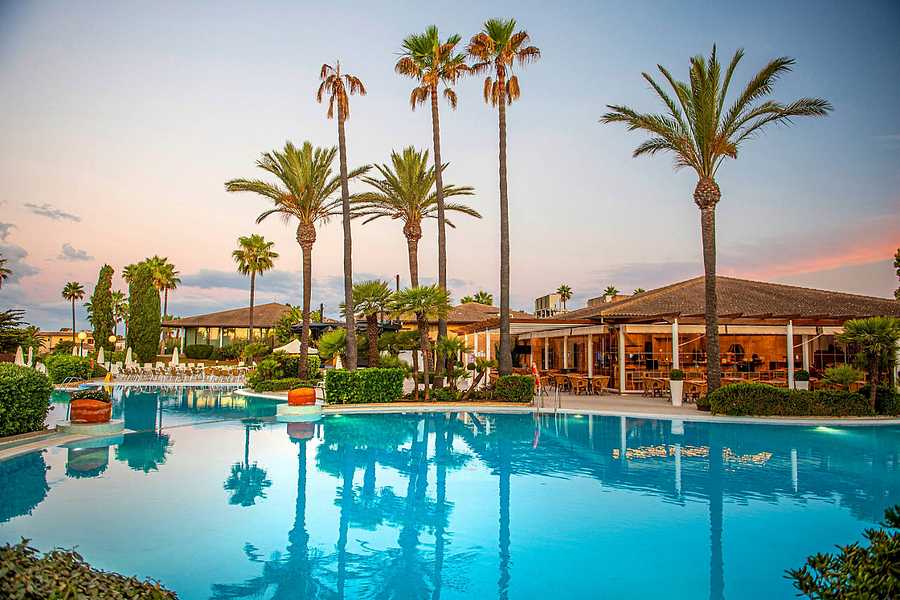 Blau Colonia Sant Jordi Resort, Balearics