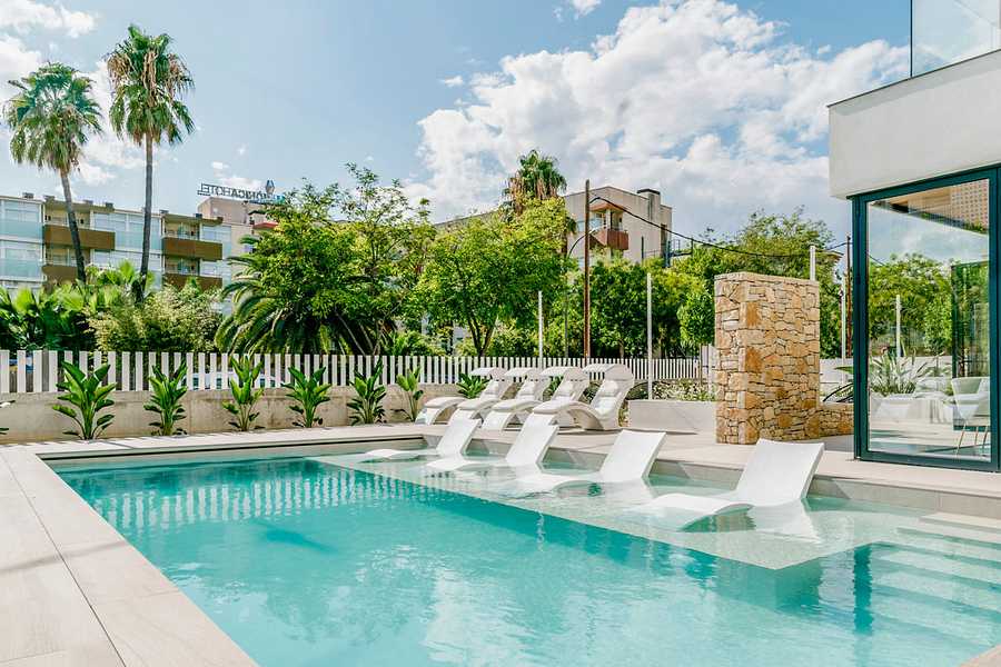 Instants Boutique Hotel, Spain