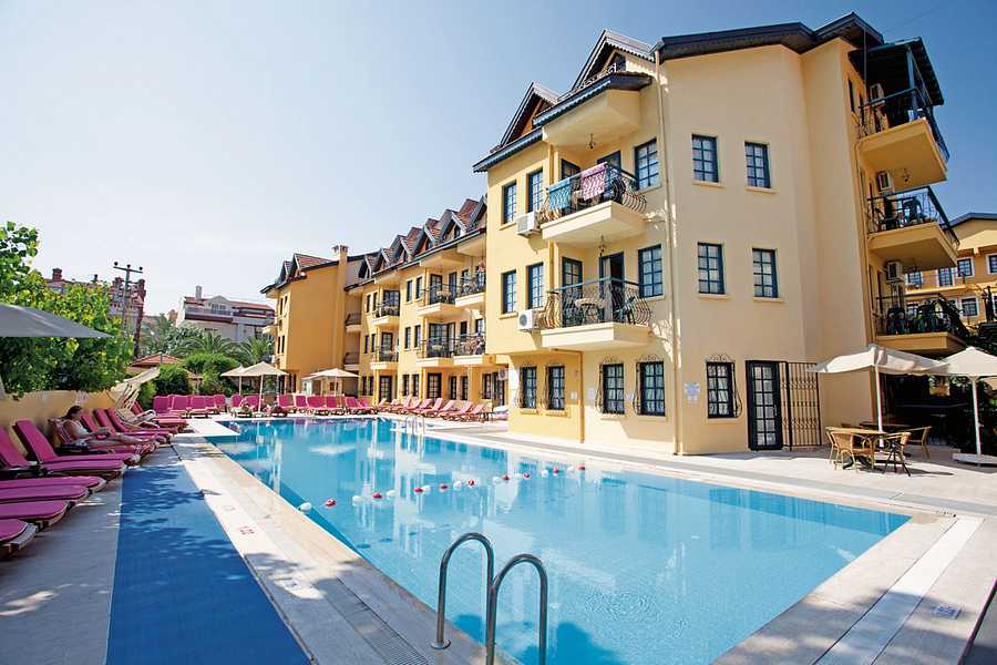 T and G Apartments, Turkey