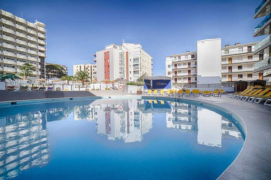 Ohtels Villa Dorada & PortAventura Theme Park, Spain