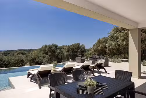 Villa Elaion