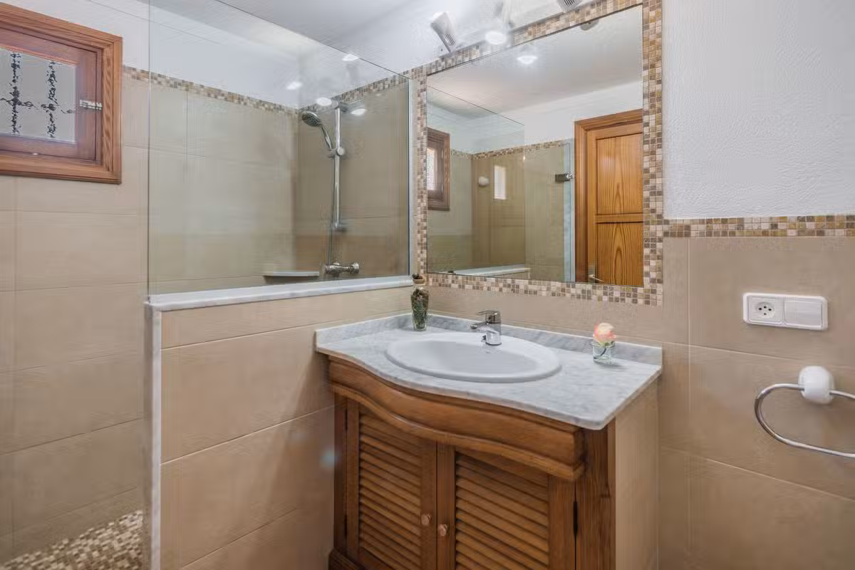 Can Corretja Bathroom