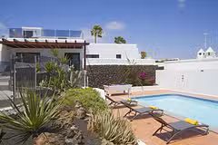 Villa Mirador Mojones villa and pool