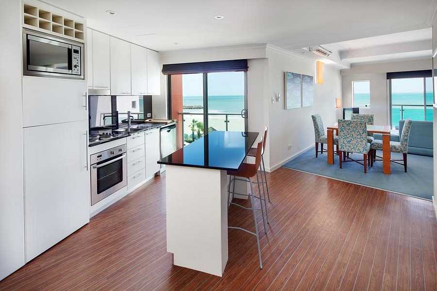 17 Nights,  Tasmania Cruise & Beyond