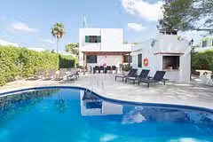 Villa Los Dos Pinos in Cala d'Or, Mallorca, Spain