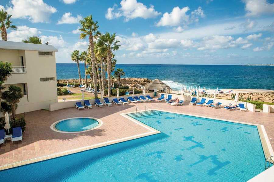 Cynthiana Beach Hotel, Cyprus