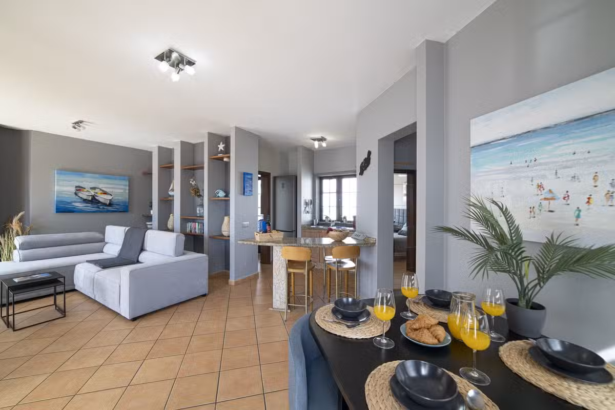 Villa Alysia Lounge