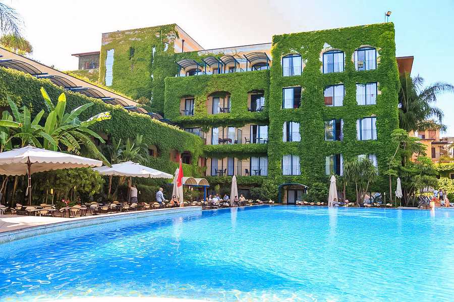 Hotel Caesar Palace, Italy