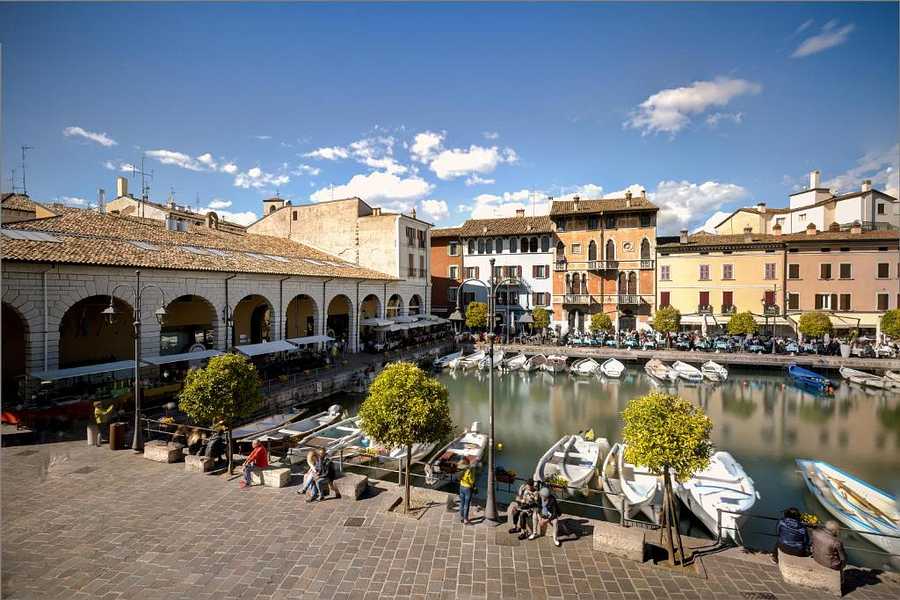 Hotel Piroscafo,  Italy