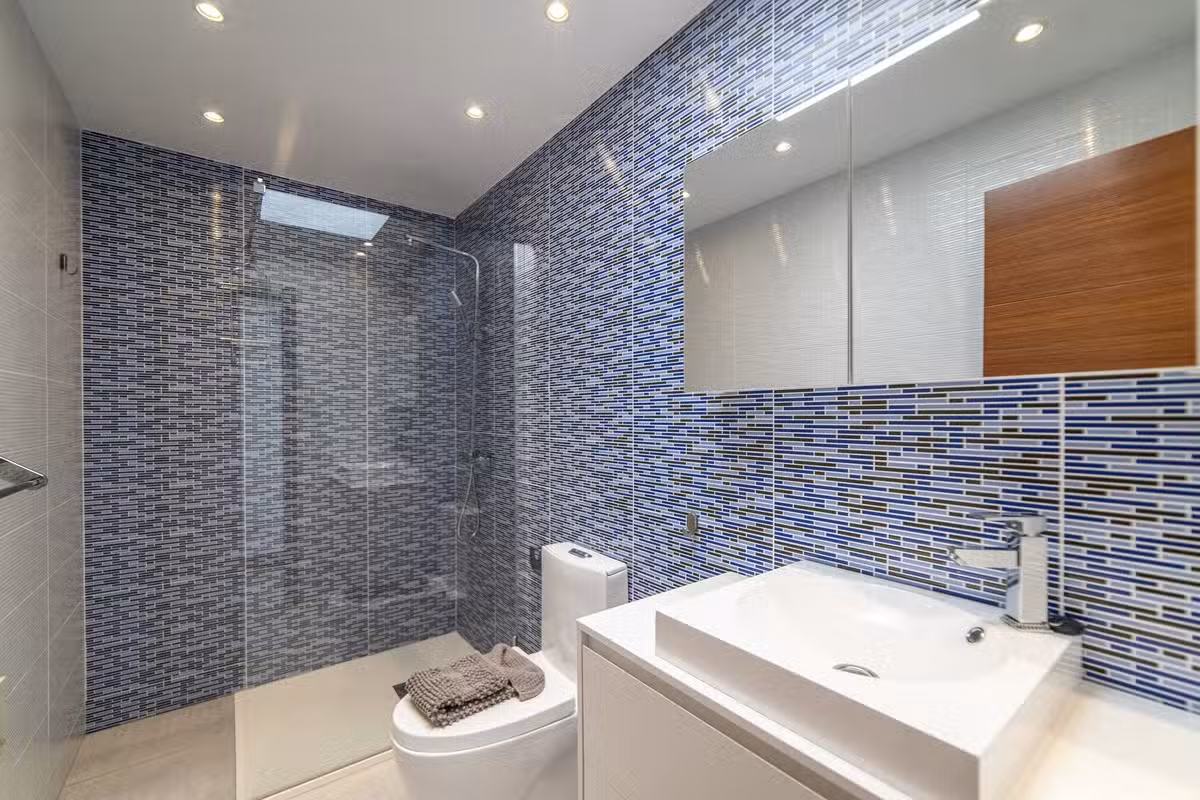 Villa Sirena Bathroom