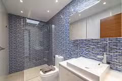 Villa Sirena Bathroom
